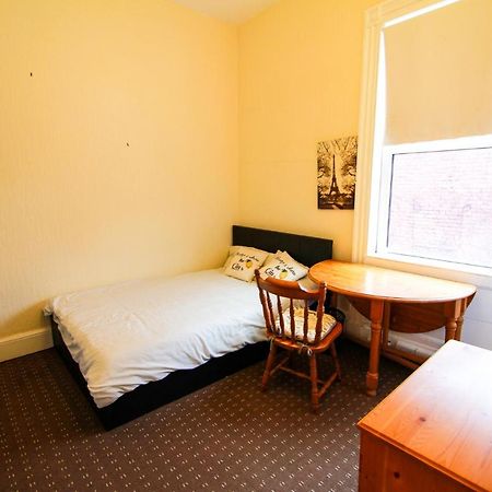 Central Bolton Accommodation Kültér fotó